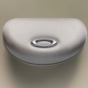 Oakley womens sunglasses breast cancer awareness